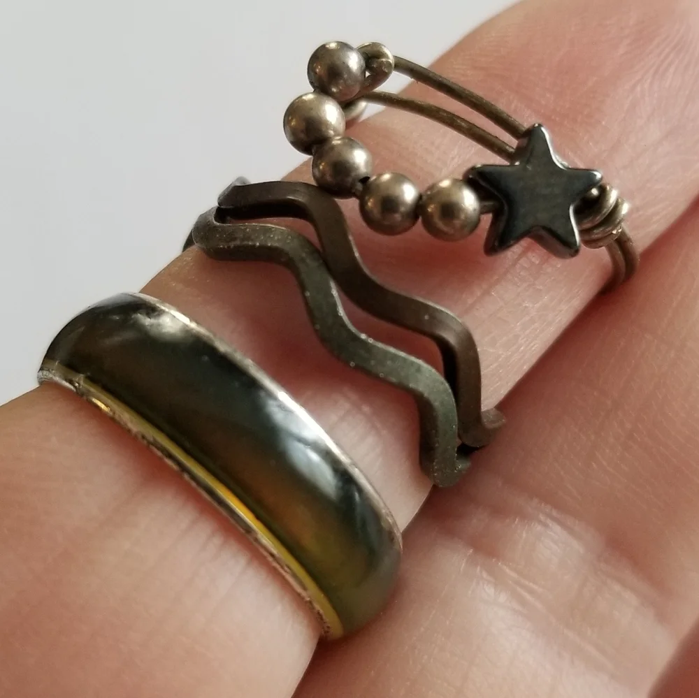 4 rings vintage silver tone ring star boho wavy wire wrapped jewelry lot